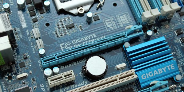 Gigabyte GA-Z77M-D3H Z77 Motherboard Preview | eTeknix