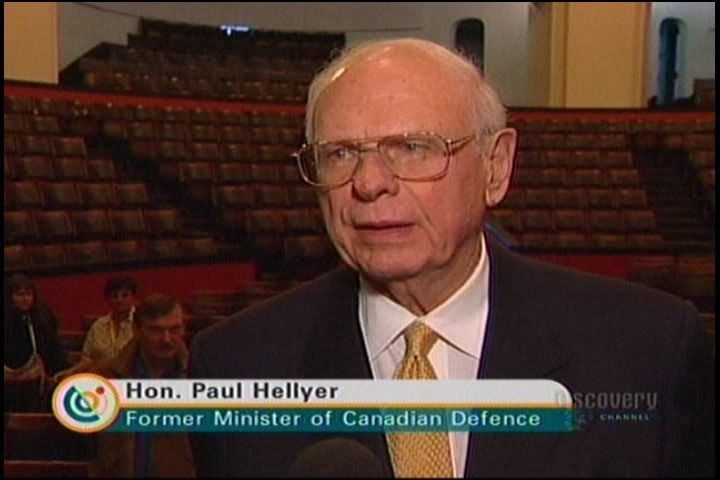 Canadian Ex-Defence Minister's Claims About Alien Technology & Wars ...