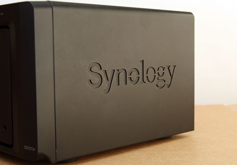 Synology_DS1513+_Side