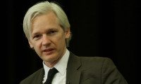Julian Assange 007