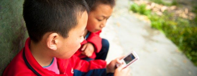 china-kids-phone-mobile-645x250