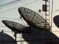 satellite dishes 43234 1280