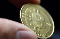 43614 01 supporters concerned mainstream bitcoin interest now stalling full