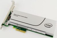 Intel 750 PCIe 1200GB Photo top angle