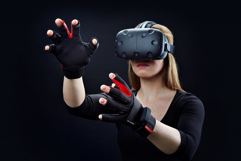 Flexpoint Announces Manus VR Glove Production