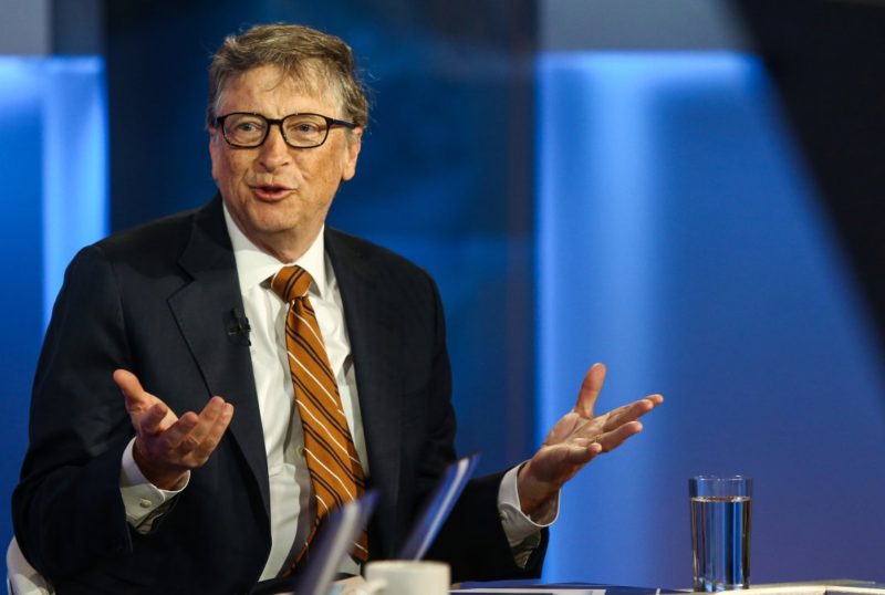 Bill Gates Wants Robots to Pay Taxes