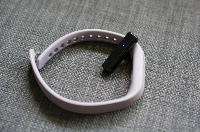fitbit burning wrist