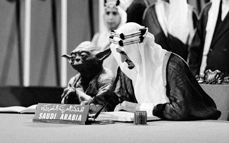 Saudi History Textbook Photos Have Yoda and Darth Vader