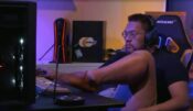 StarCraft Pro Wins Tournament Playing with His Feet
