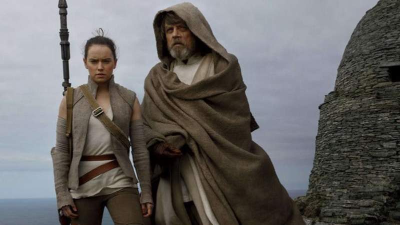Star Wars: The Last Jedi Crosses $1B Box Office Mark