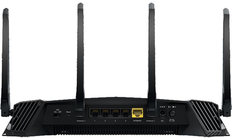 NETGEAR Nighthawk Pro Gaming XR500 WiFi Router (1)
