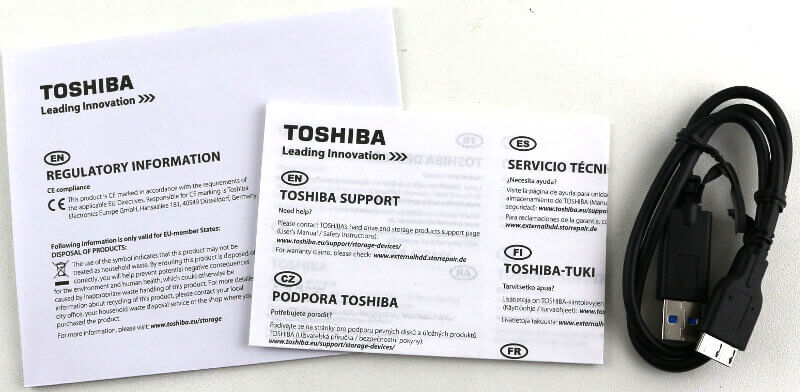 Toshiba Canvio Basics 2TB Photo box content 1
