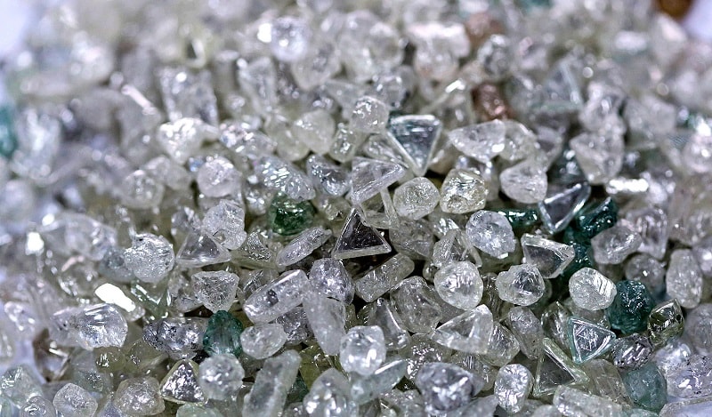 Scientists discover a quadrillion tonnes of diamonds. But there's