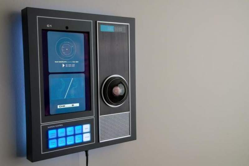 hal 9000 replica command console