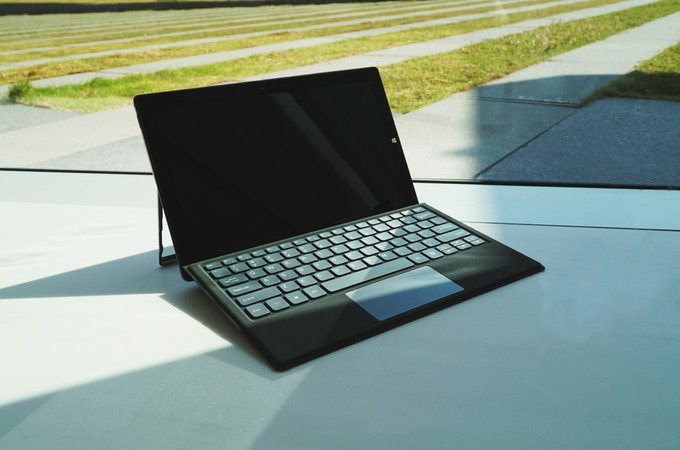 Chuwi Announces UBook Tablet – Budget Surface Go Alternative 