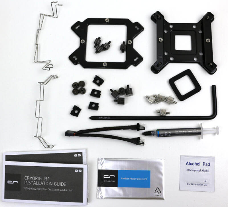 CRYORIG R1 Universal on SP3 Photo box contents