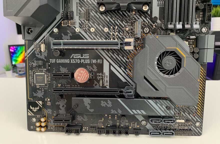 ASUS TUF Gaming X570-Plus WiFi Motherboard Preview & Unboxing