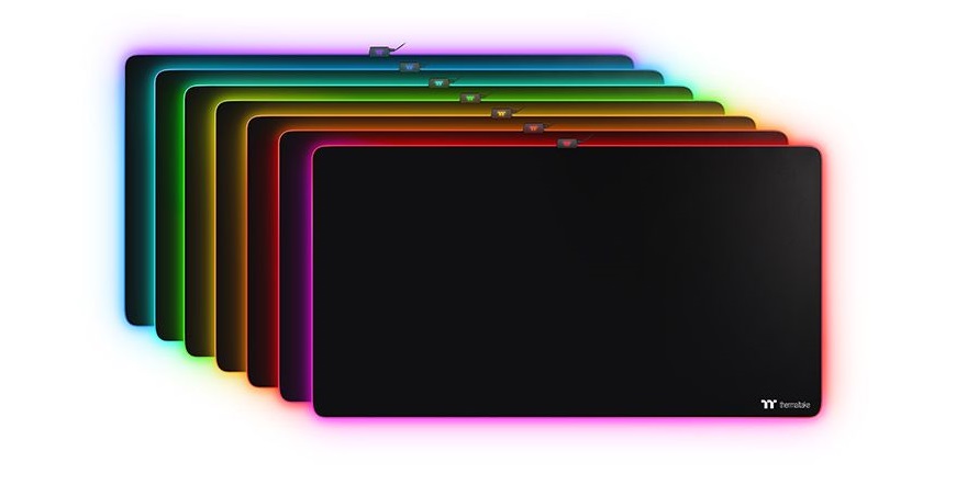 thermaltake M900 XXL RGB Mouse Pad