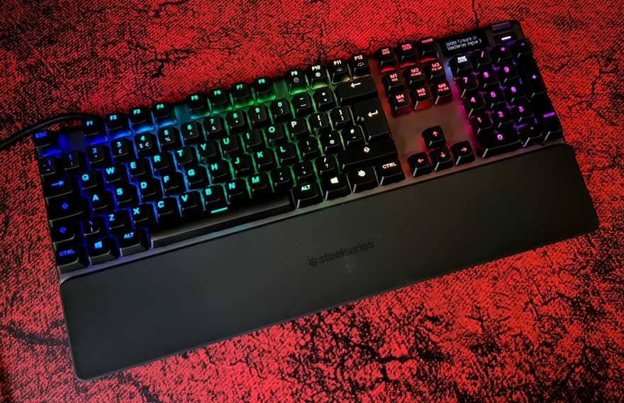 SteelSeries Apex 7 Mechanical Blue Switch Review
