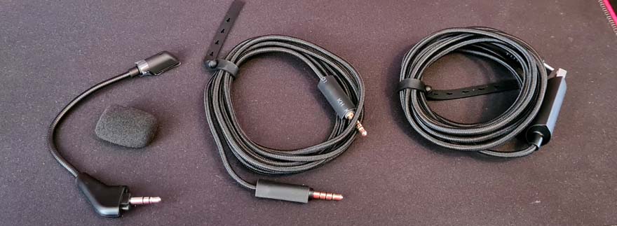 6 Corsair HS70 Bluetooth Headset Review cables