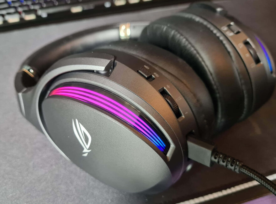 ASUS ROG Fusion II 500 Headset Review 26