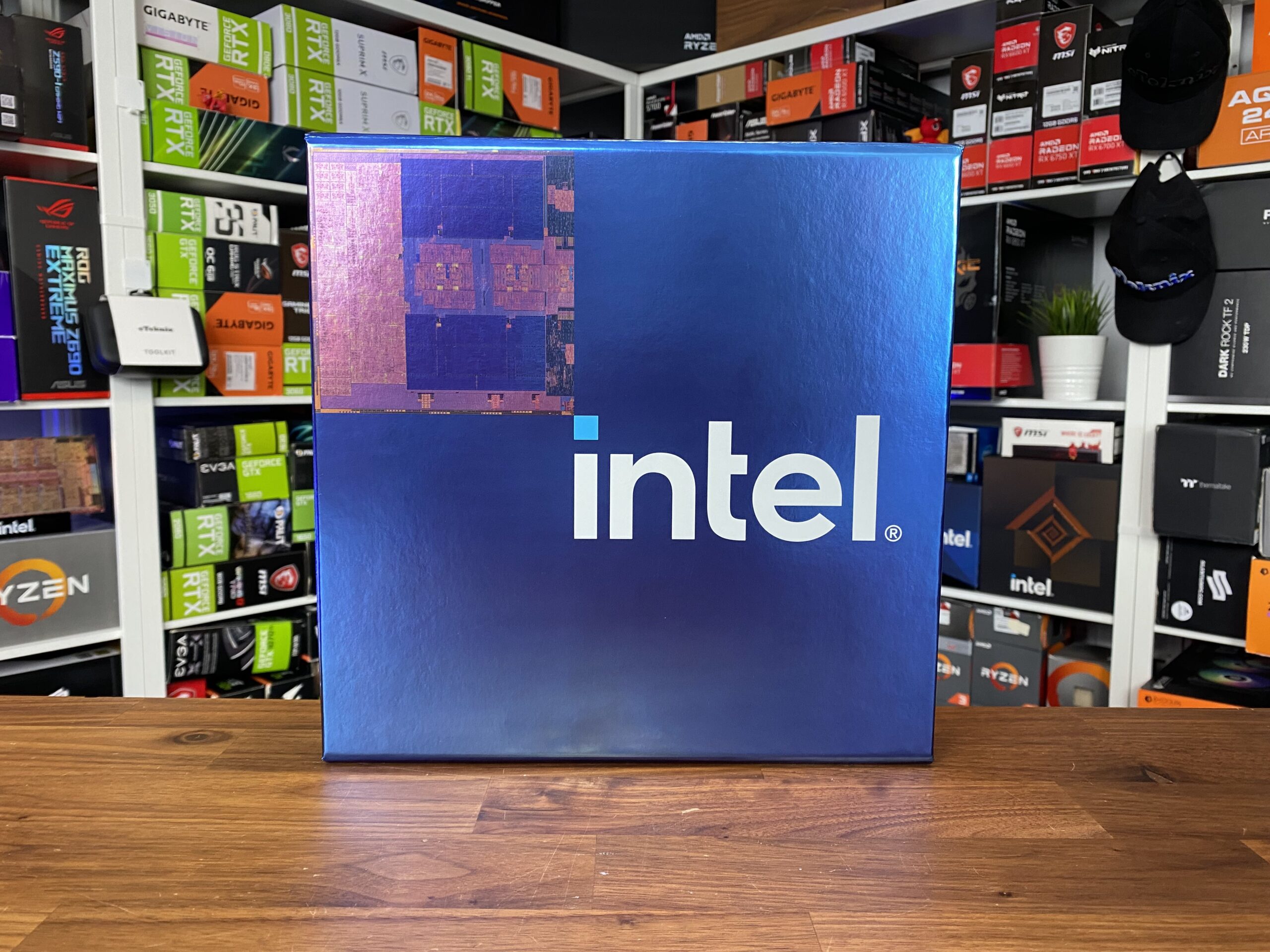 Intel Core i7 13700K Review | eTeknix