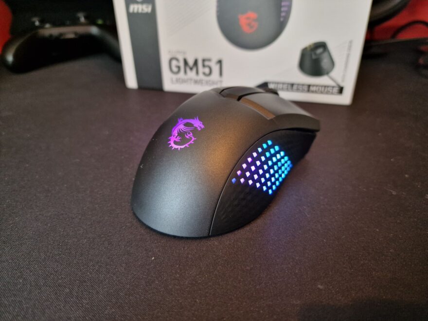 msi clutch gm51 lightweight wireless mouse review 12