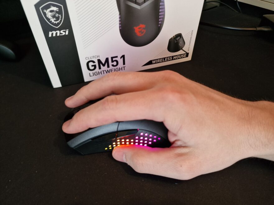 msi clutch gm51 lightweight wireless mouse review 20