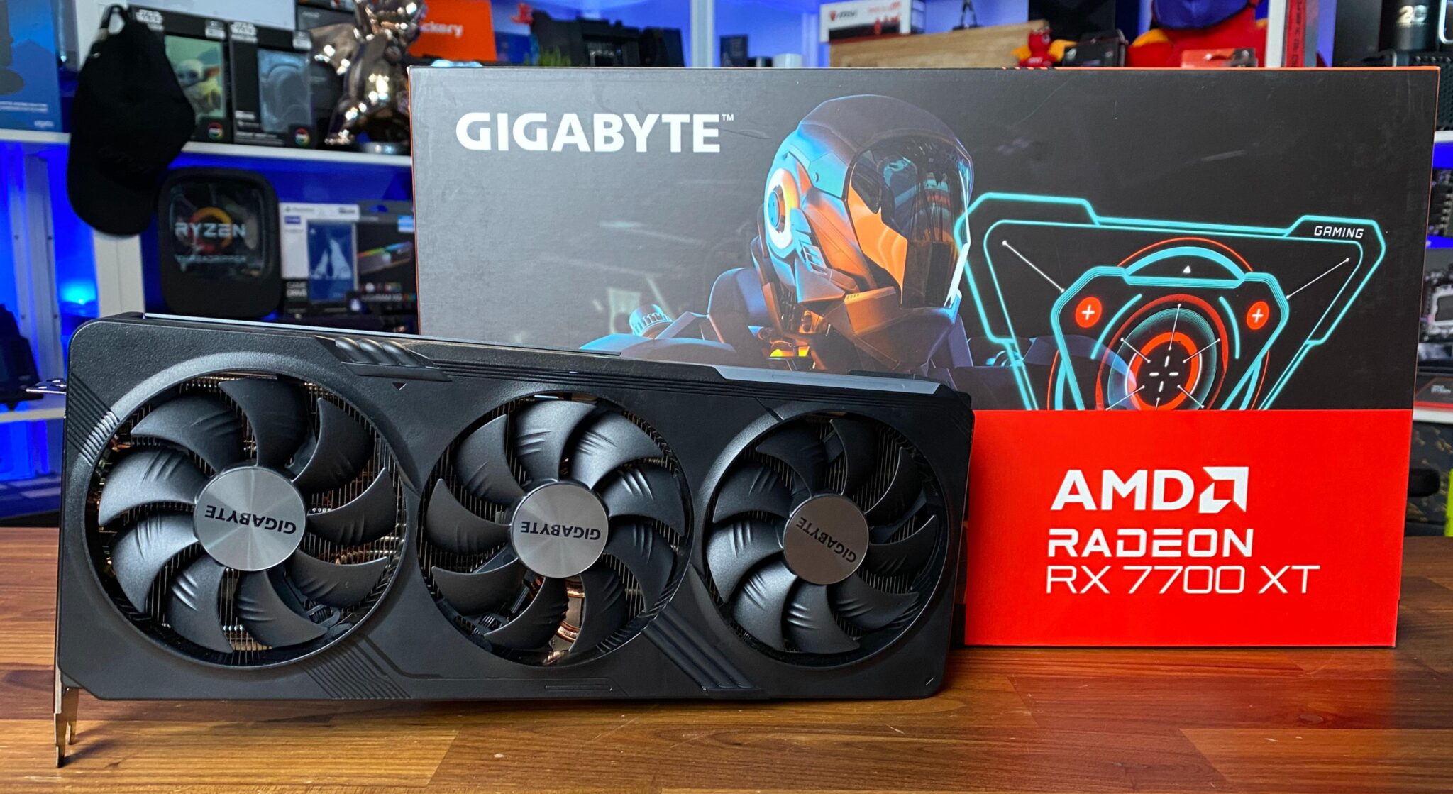 Gigabyte RX 7700 XT Gaming OC 12GB Graphics Card Review | ETeknix