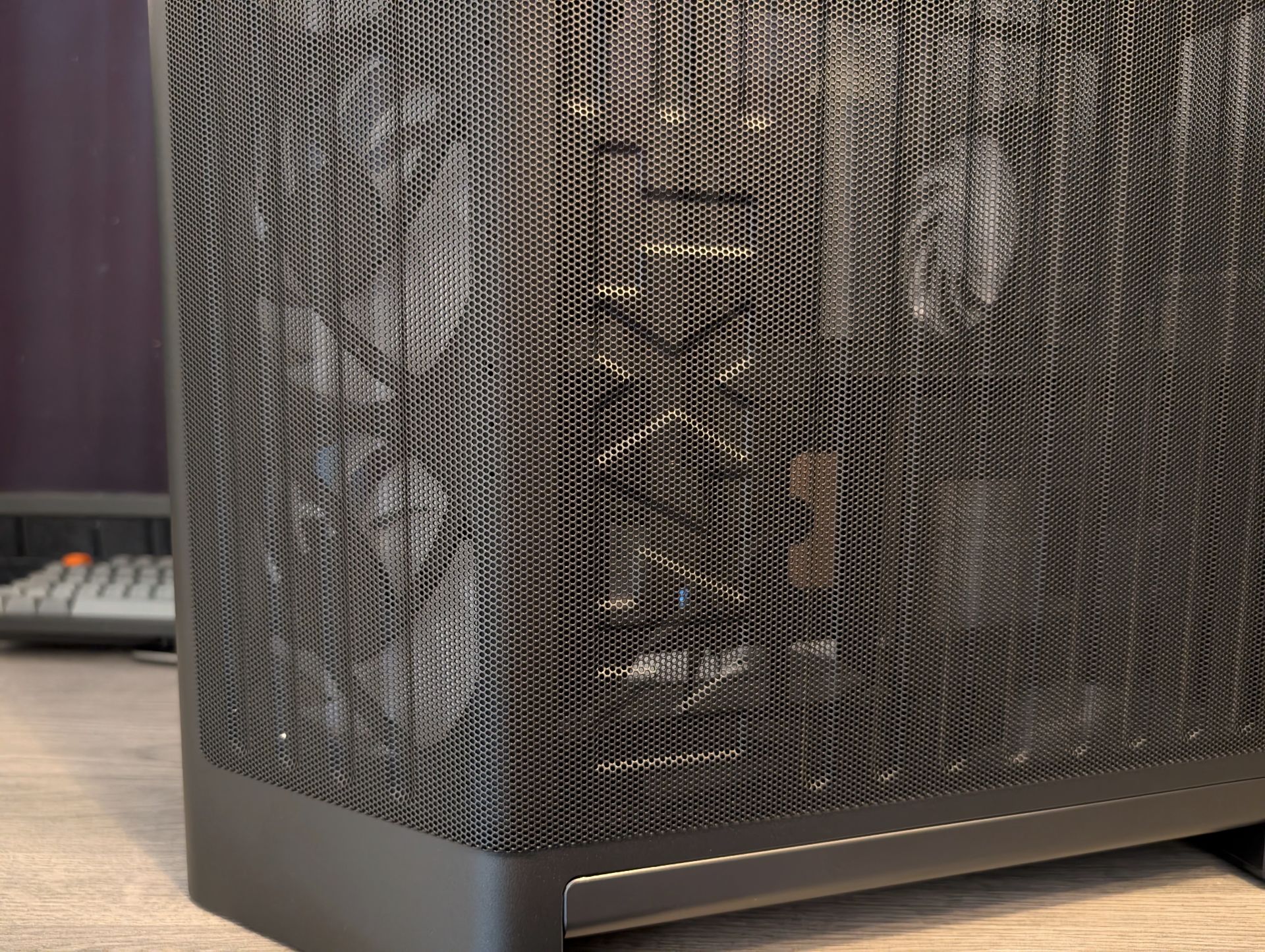 NZXT H6 RGB+ Compact Dual-Chamber Case Review